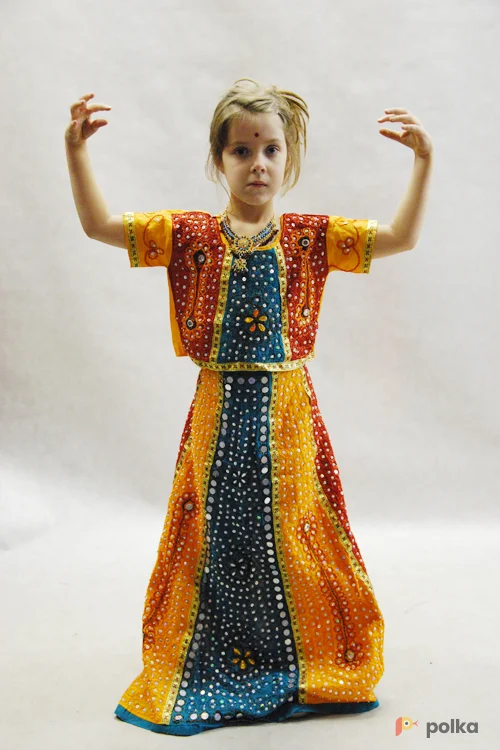 Возьмите ИНДИЙСКИЙ КОСТЮМ напрокат (Фото 1) в Москве