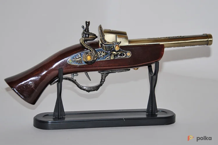 Возьмите ПИСТОЛЕТ ИСТОРИЧЕСКИЙ (длина 32 см) напрокат (Фото 1) в Москве