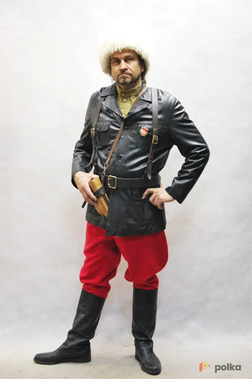 Возьмите ФОРМА КОМАНДИРА КРАСНОЙ АРМИИ напрокат (Фото 1) в Москве