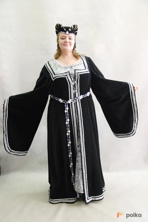 Возьмите ПЛАТЬЕ С НАКИДКОЙ (готика) напрокат (Фото 1) в Москве