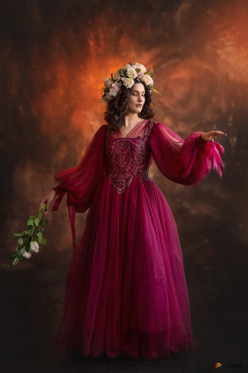 Возьмите Платье «Батори» женское напрокат (Фото 1) В Нижнем Новгороде