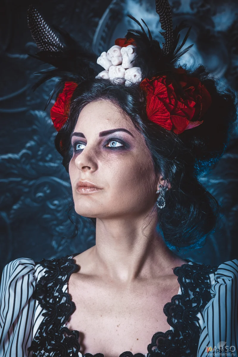 Возьмите Ободок с черепами и розами напрокат (Фото 1) В Нижнем Новгороде