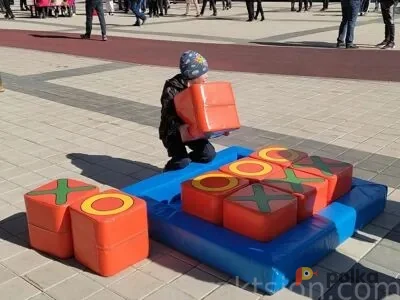 Возьмите Крестики и Нолики напрокат (Фото 1) В Екатеринбурге