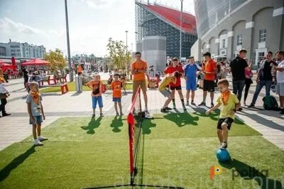 Возьмите Теннисбол напрокат (Фото 1) В Екатеринбурге