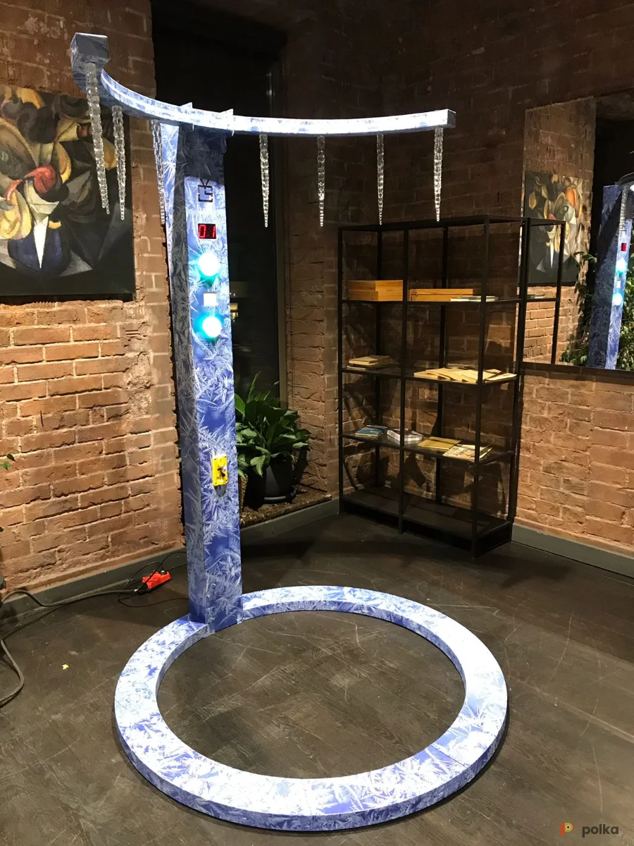 Возьмите Аттракцион супер-реакция Новогодние сосульки напрокат (Фото 1) в Москве