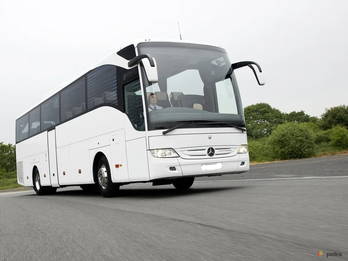 Возьмите Автобус Мерседес напрокат (Фото 1) в Москве