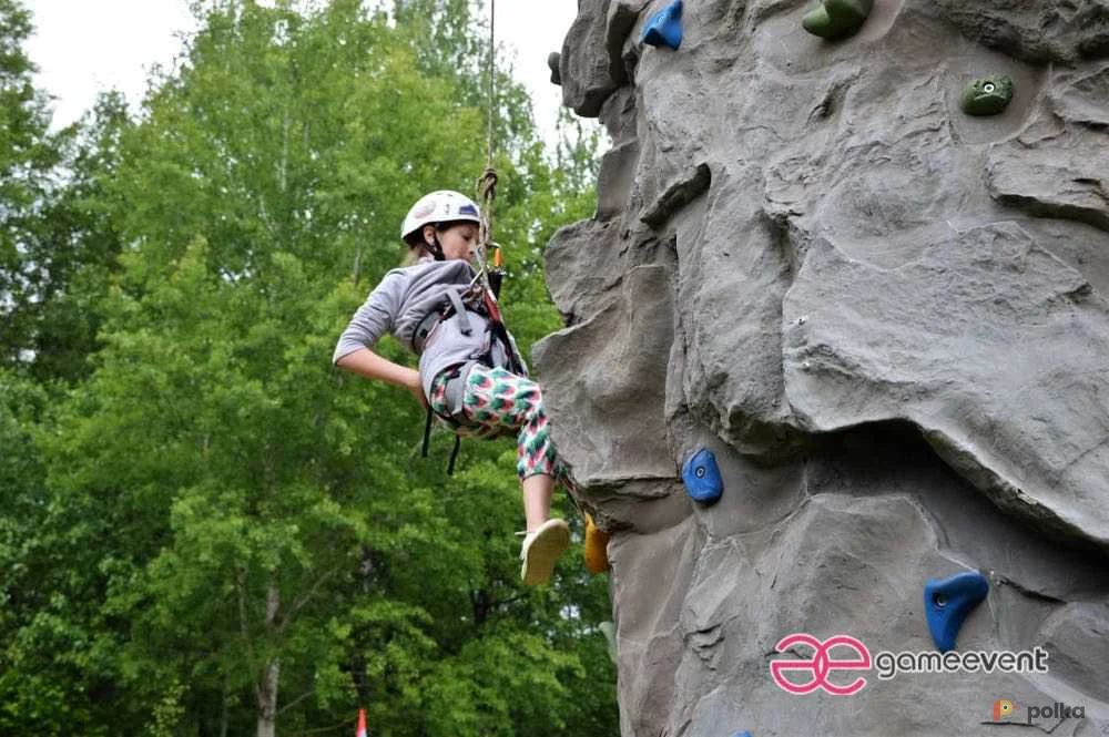 Возьмите Мобильный Скалодром на прицепе напрокат (Фото 1) в Москве