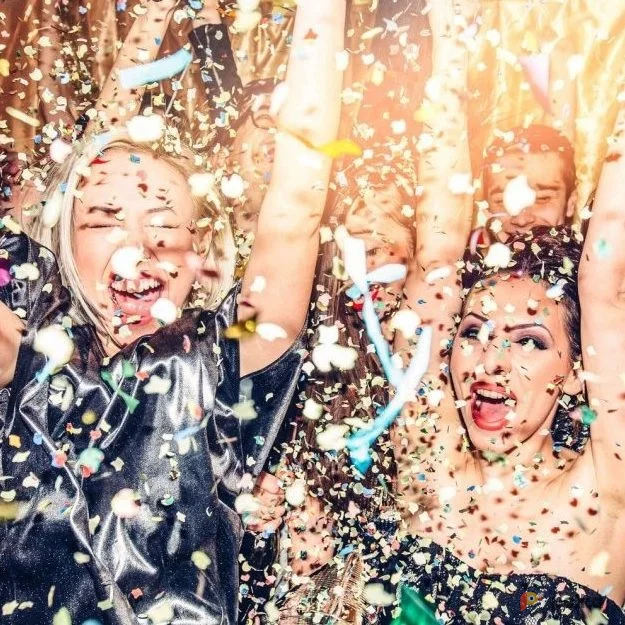 Возьмите Новогодний SelfieRun напрокат (Фото 1) в Москве