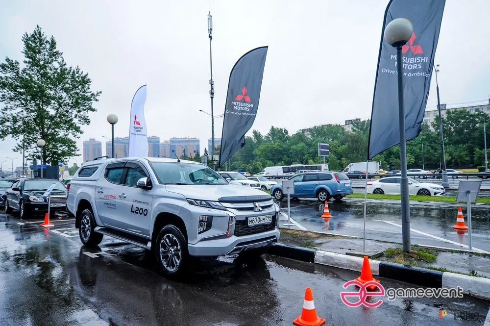 Возьмите Флагшток виндер напрокат (Фото 1) в Москве
