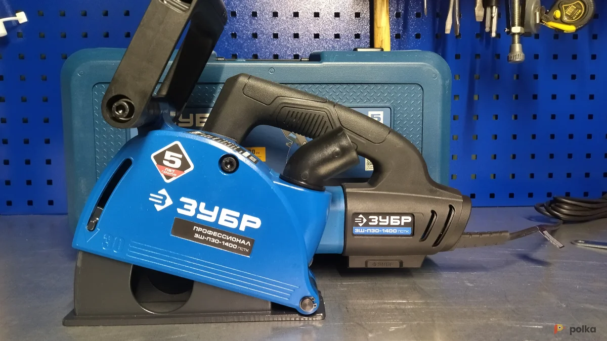 Возьмите  Электрический штроборез ЗУБР ПРОФЕССИОНАЛ ЗШ-П30-1400 ПСТК напрокат (Фото 1) в Москве