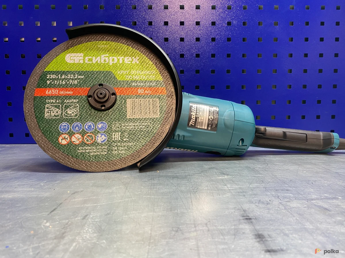 Возьмите Болгарка УШМ Makita GA 9020 SF 230 мм напрокат (Фото 1) в Москве