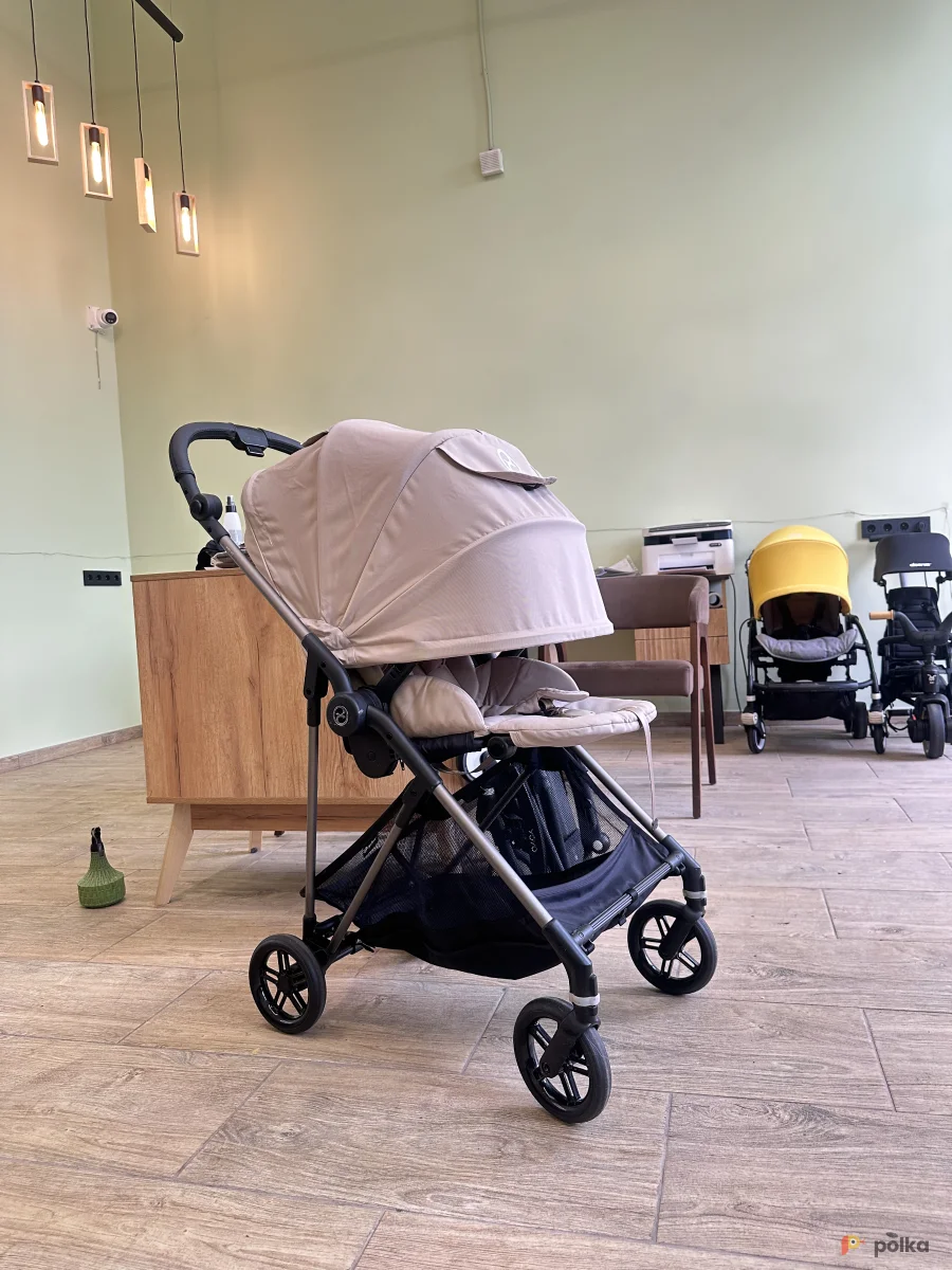 Возьмите Коляска  Cybex Melio 6,1 кг  напрокат (Фото 1) в Москве