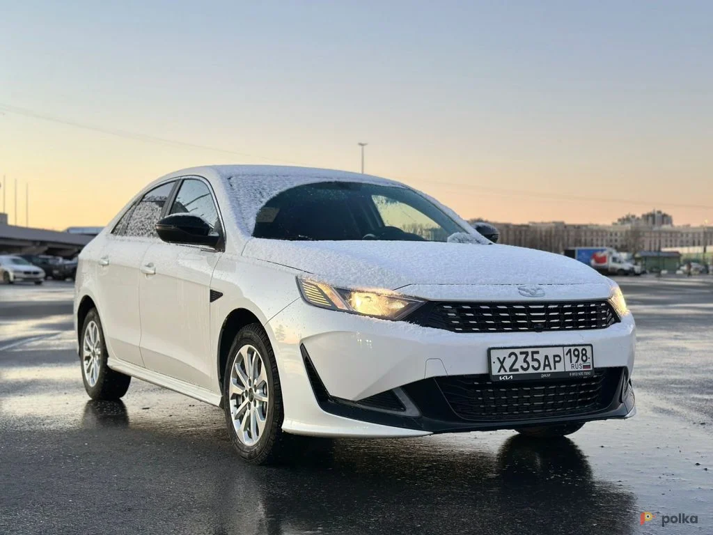 Возьмите Автомобиль Kaiyi E5 напрокат (Фото 1) в Санкт-Петербурге