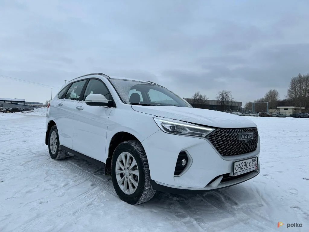 Возьмите Автомобиль Haval M6 напрокат (Фото 1) в Санкт-Петербурге