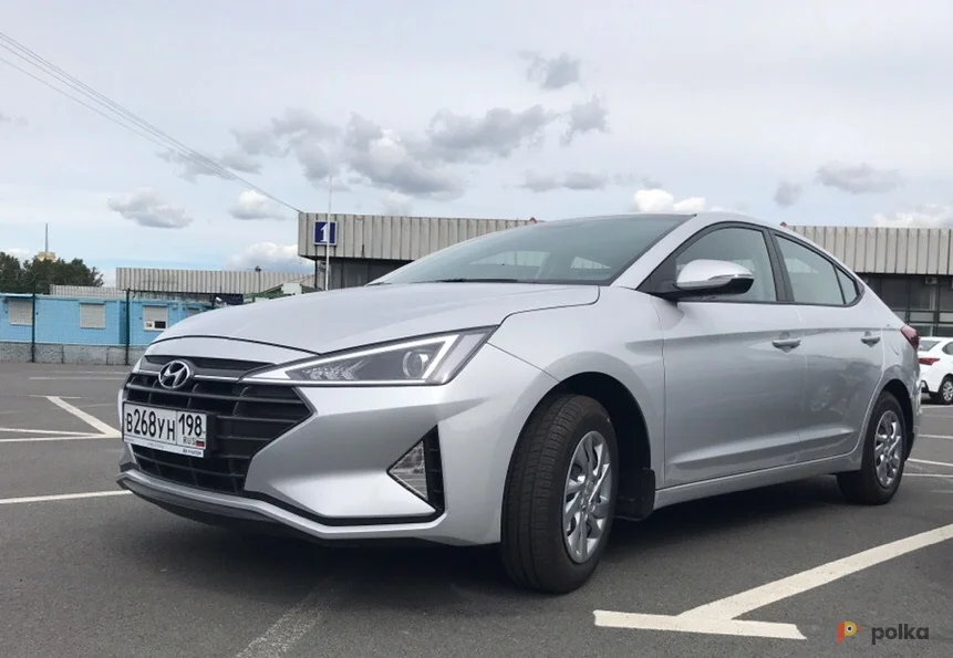 Возьмите Автомобиль Hyundai Elantra 2019 напрокат (Фото 1) в Санкт-Петербурге