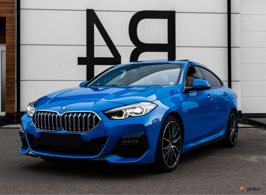 Возьмите Автомобиль BMW 2-Series напрокат (Фото 1) в Санкт-Петербурге
