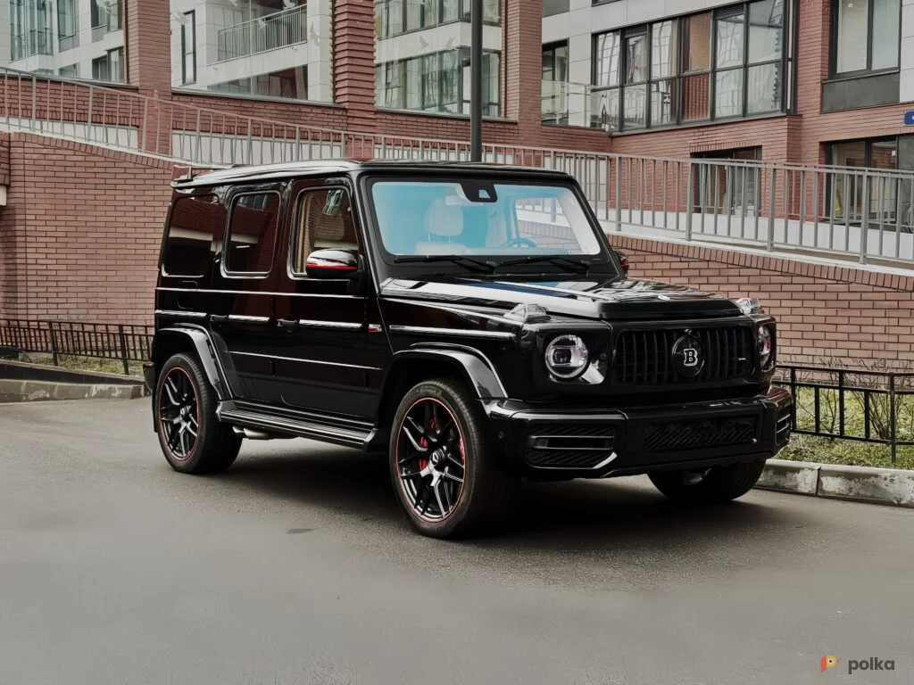 Возьмите Автомобиль Mercedes-Benz G63 AMG Brabus напрокат (Фото 1) в Санкт-Петербурге
