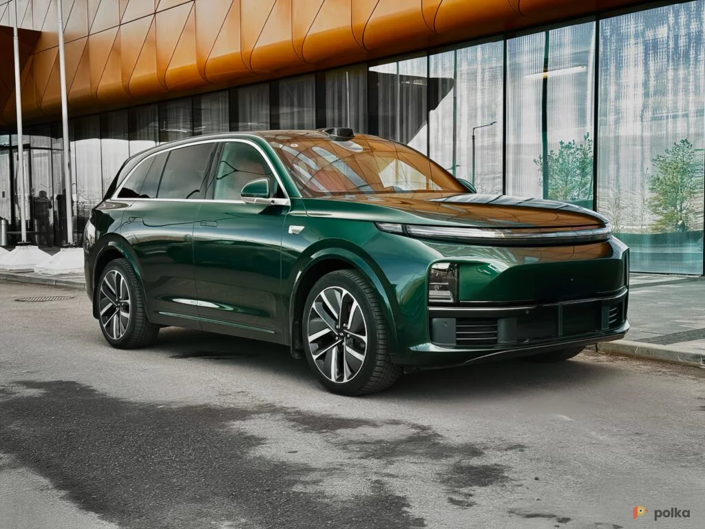 Возьмите Автомобиль Lixiang L7 напрокат (Фото 1) в Санкт-Петербурге