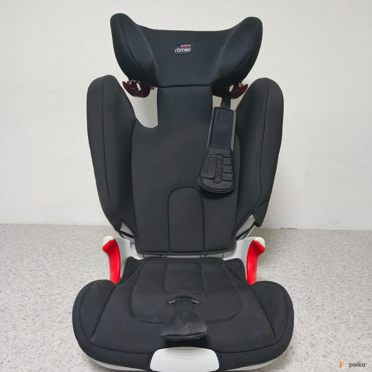 Возьмите Автокресло Britax Kidfix III  напрокат (Фото 1) в Санкт-Петербурге