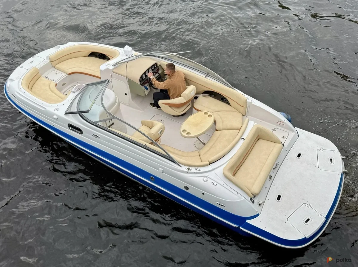 Возьмите Прогулочная яхта катер Four Winns напрокат (Фото 1) в Санкт-Петербурге