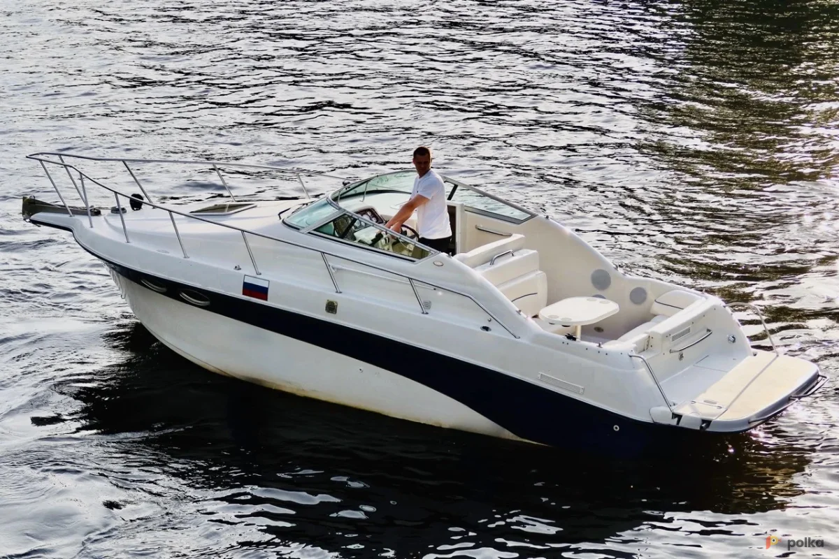 Возьмите Прогулочная яхта катер Crowline напрокат (Фото 1) в Санкт-Петербурге