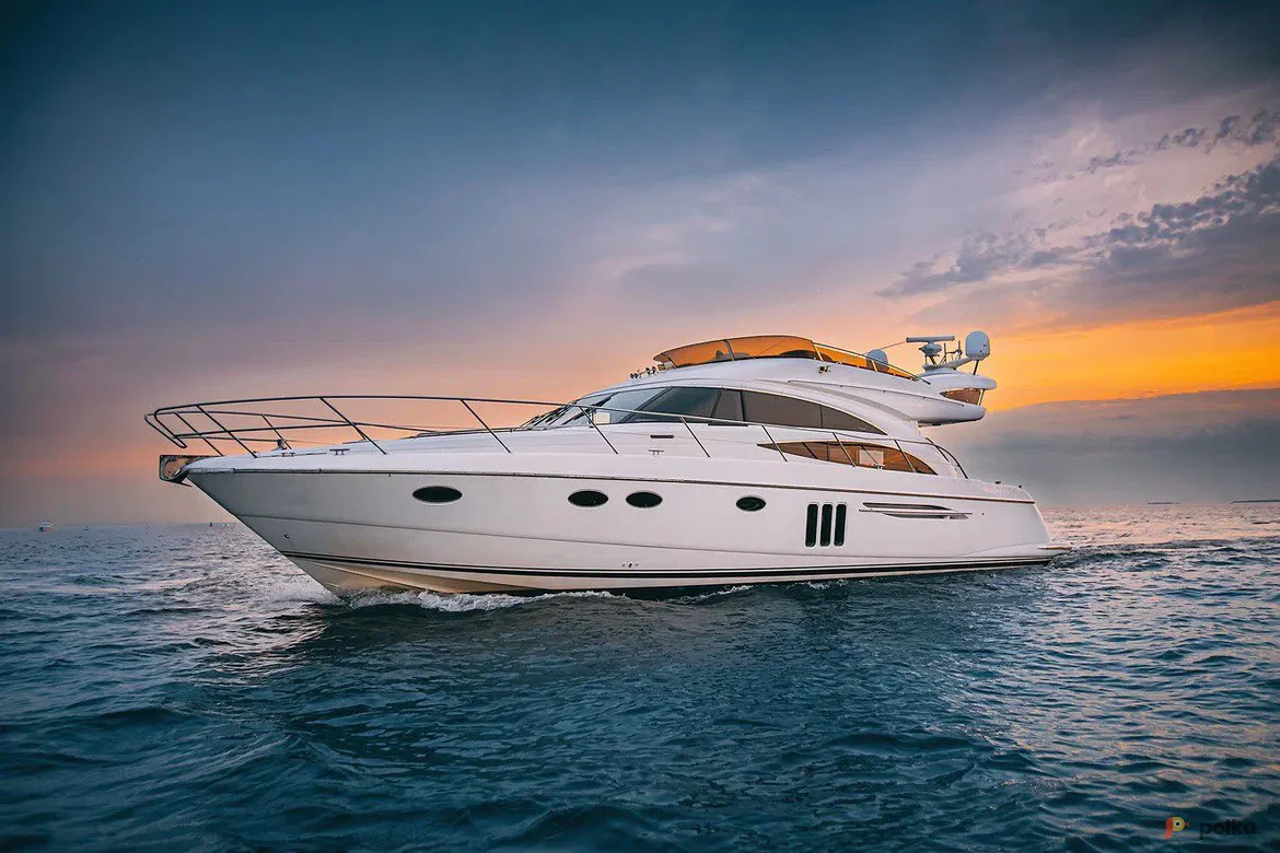 Возьмите Яхта Princess 62 Nord Star напрокат (Фото 1) в Санкт-Петербурге