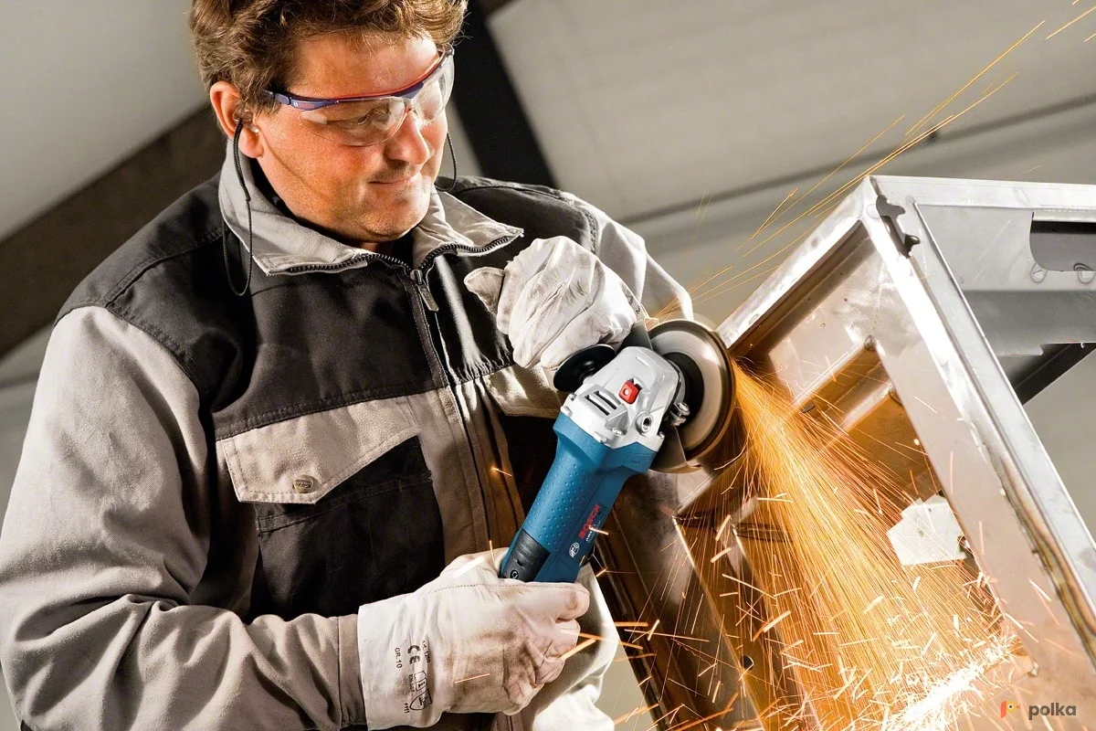 Возьмите Болгарка Диаметр 115 мм. УШМ Makita 9554 HN электроинструмент напрокат (Фото 1) В Иркутске