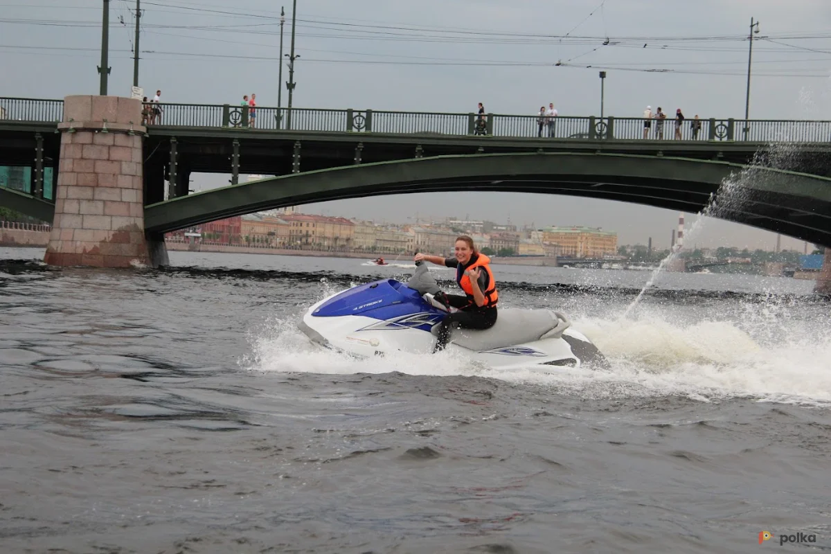 Возьмите Гидроцикл YAMAHA VX Sport напрокат (Фото 1) в Санкт-Петербурге