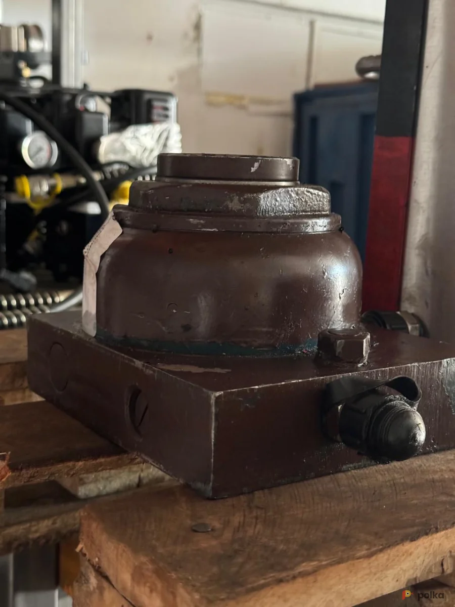 Возьмите Цилиндр дистанционный одностороннего действия 50т160 (ДД-1 МБ 50.160) напрокат (Фото 1) в Москве