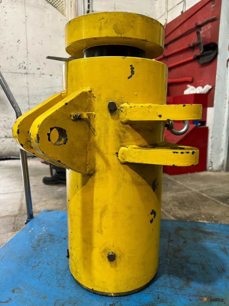 Возьмите Цилиндр дистанционный двухстороннего действия 200т650 (ДД-2 200.650) напрокат (Фото 1) в Москве