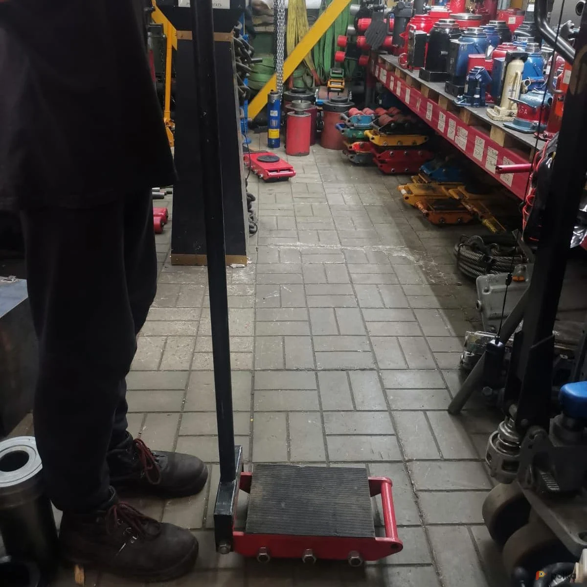 Возьмите Ручки для подкатных тележек напрокат (Фото 1) в Москве