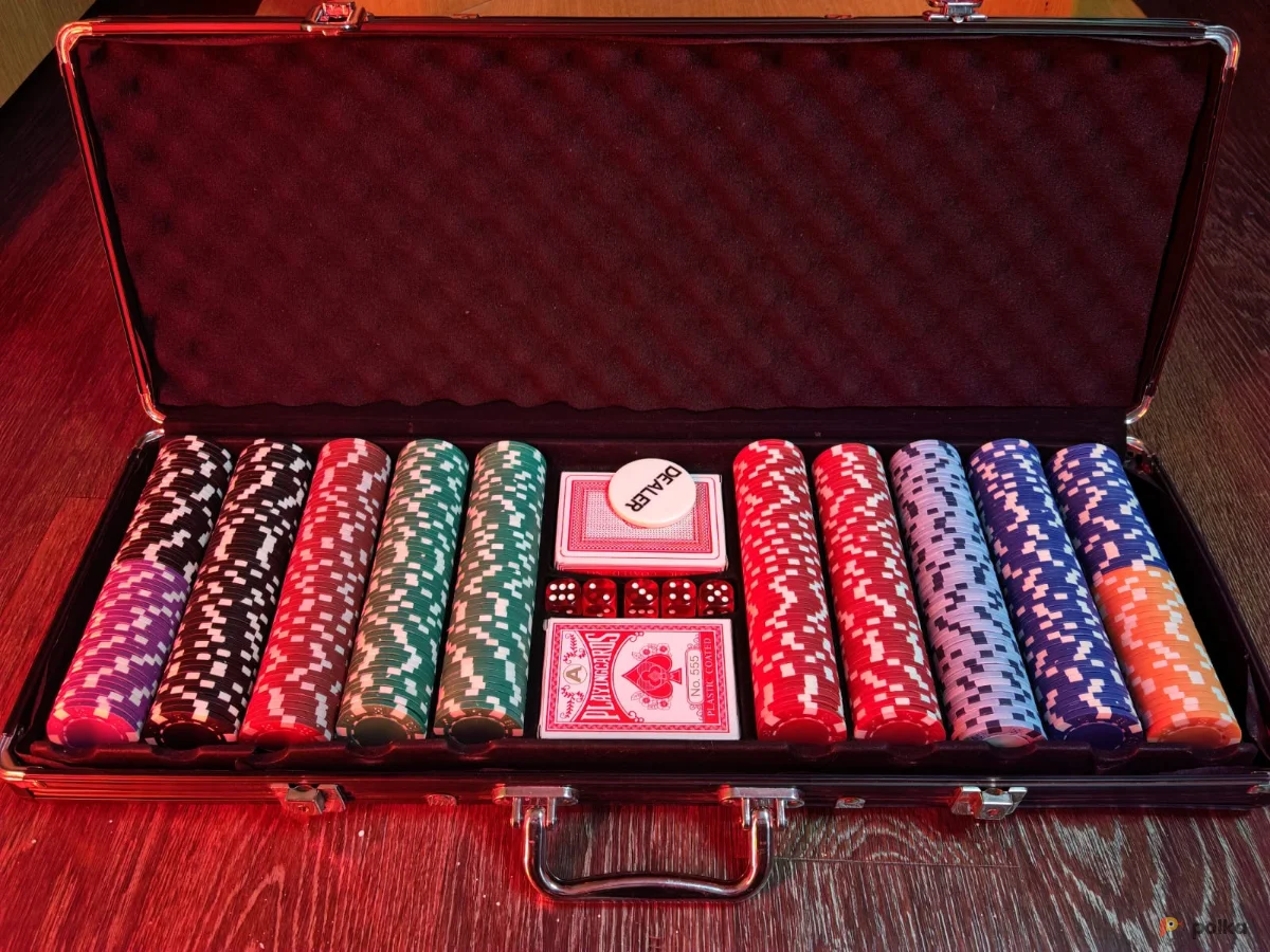 Возьмите Покерный набор 500 фишек напрокат (Фото 1) В Новосибирске