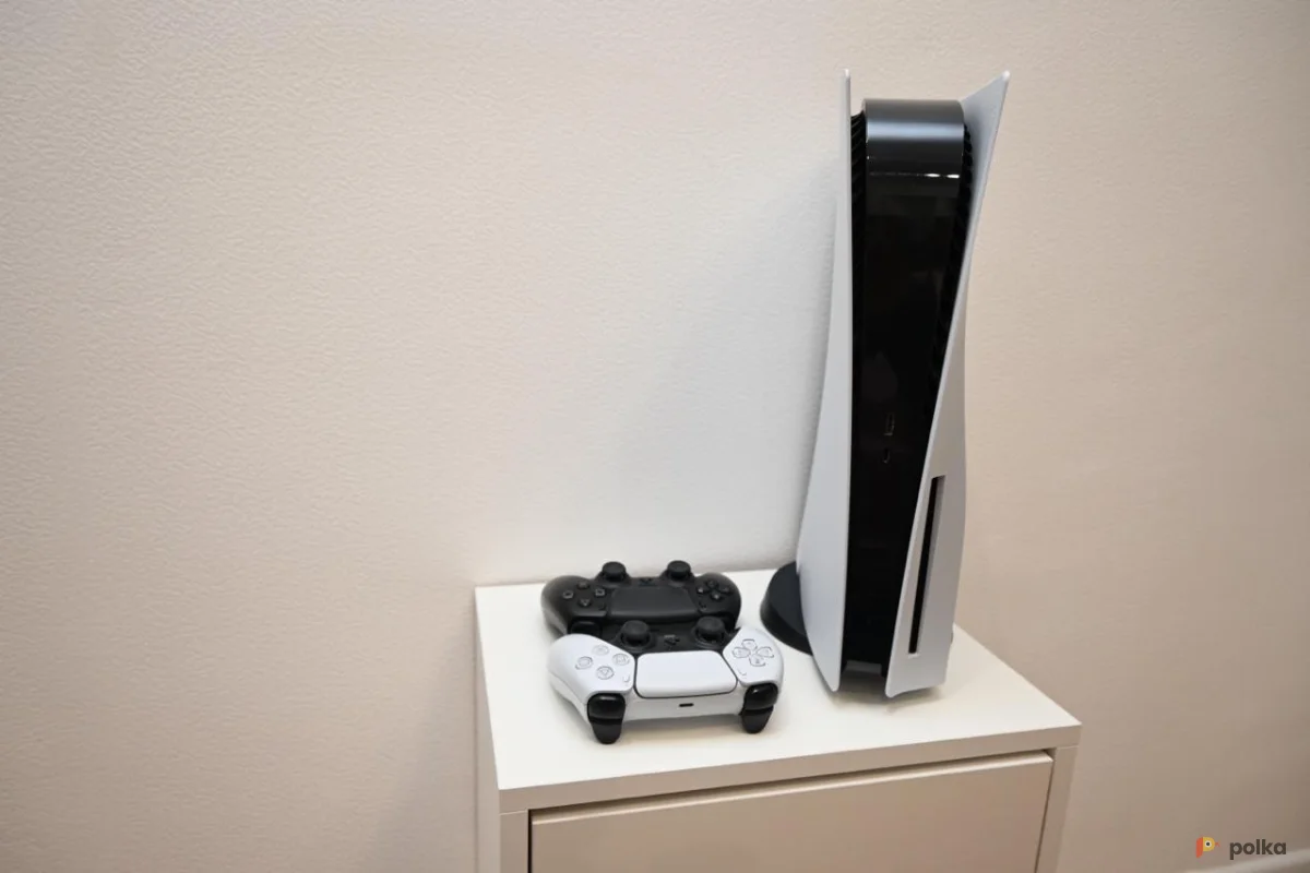 Возьмите  Sony PlayStation 5 Fat 1 Тб, с дисководом, белая. В комплекте две подписки и доступ к 750 играм.  напрокат (Фото 1) в Москве