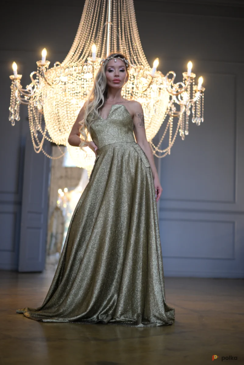 Возьмите Платье вечернее блестящее бронза напрокат (Фото 1) в Москве