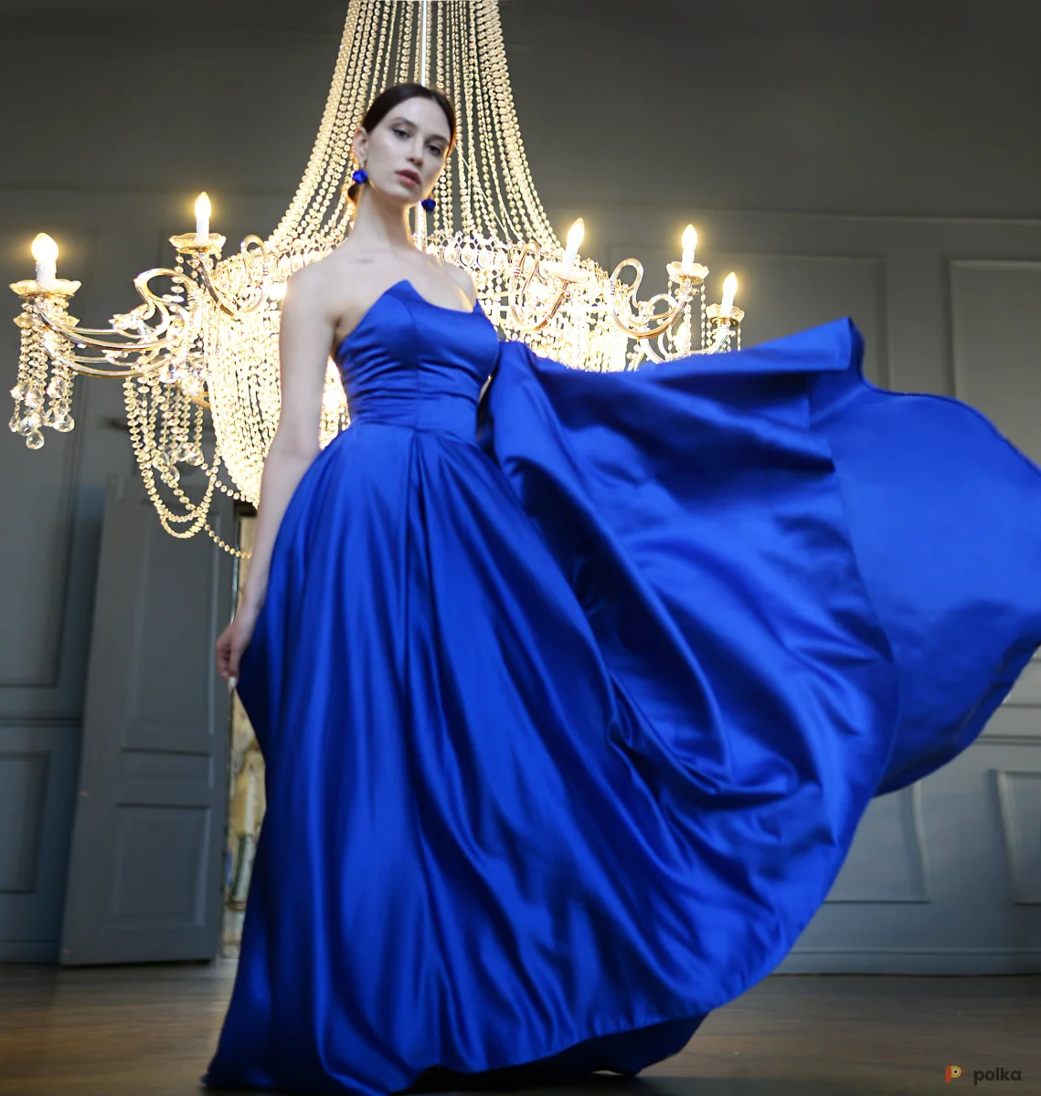 Возьмите Платье пышное со шлейфом Ocean напрокат (Фото 1) в Москве