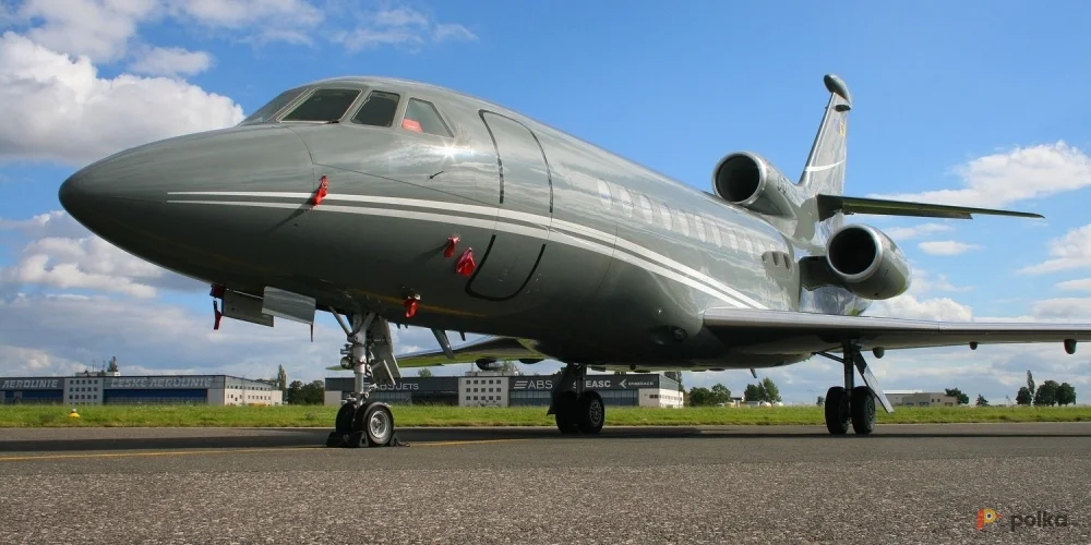 Возьмите Самолет Falcon 900DX напрокат (Фото 1) в Москве