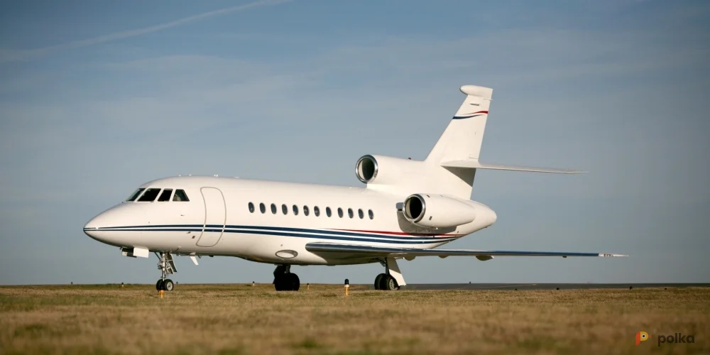 Возьмите Самолет Falcon 900C напрокат (Фото 1) в Москве