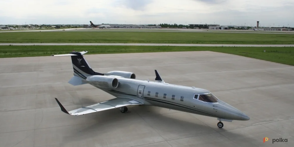 Возьмите Самолет Learjet 60XR напрокат (Фото 1) в Москве