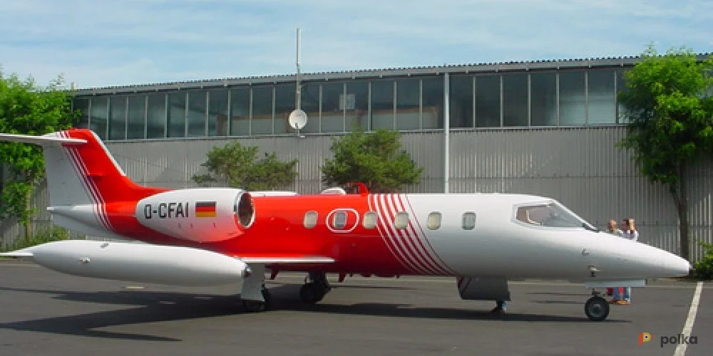 Возьмите Самолет Learjet 35 напрокат (Фото 1) в Москве
