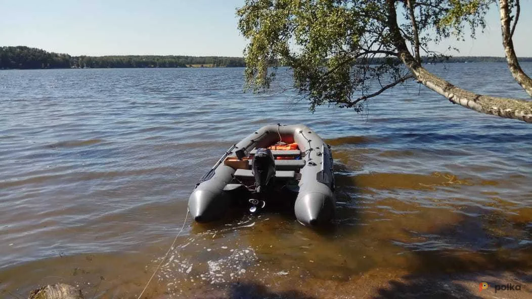 Возьмите Лодка ПВХ Антей-420 с мотором Suzuki 20л.с. напрокат (Фото 1) в Санкт-Петербурге