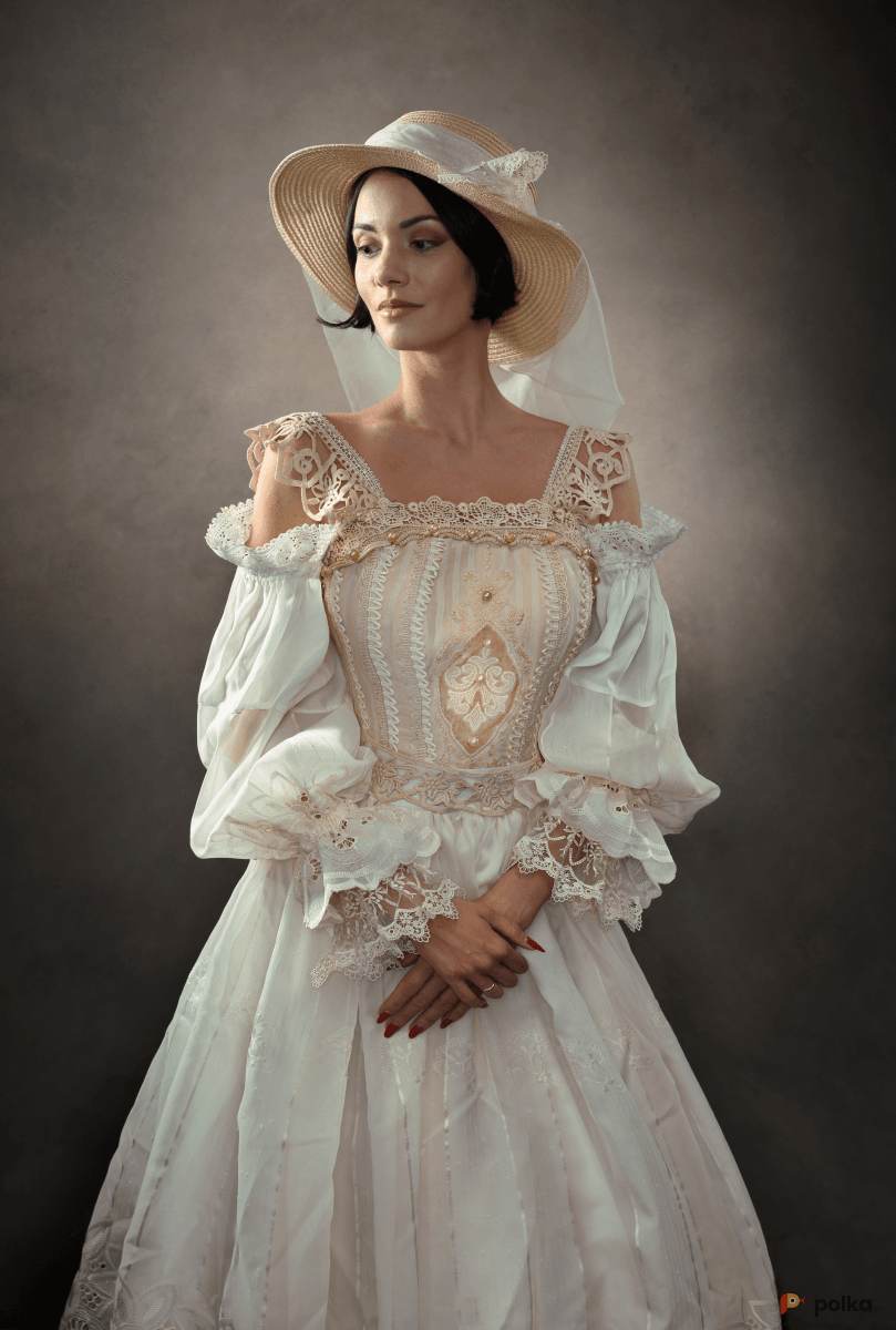 Возьмите Платье Историческое Бальное 19 век напрокат (Фото 1) в Москве