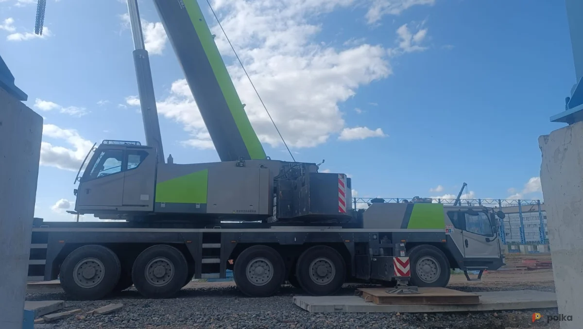 Возьмите Автокран Zoomlion 200 тонн напрокат (Фото 1) В Красноярске