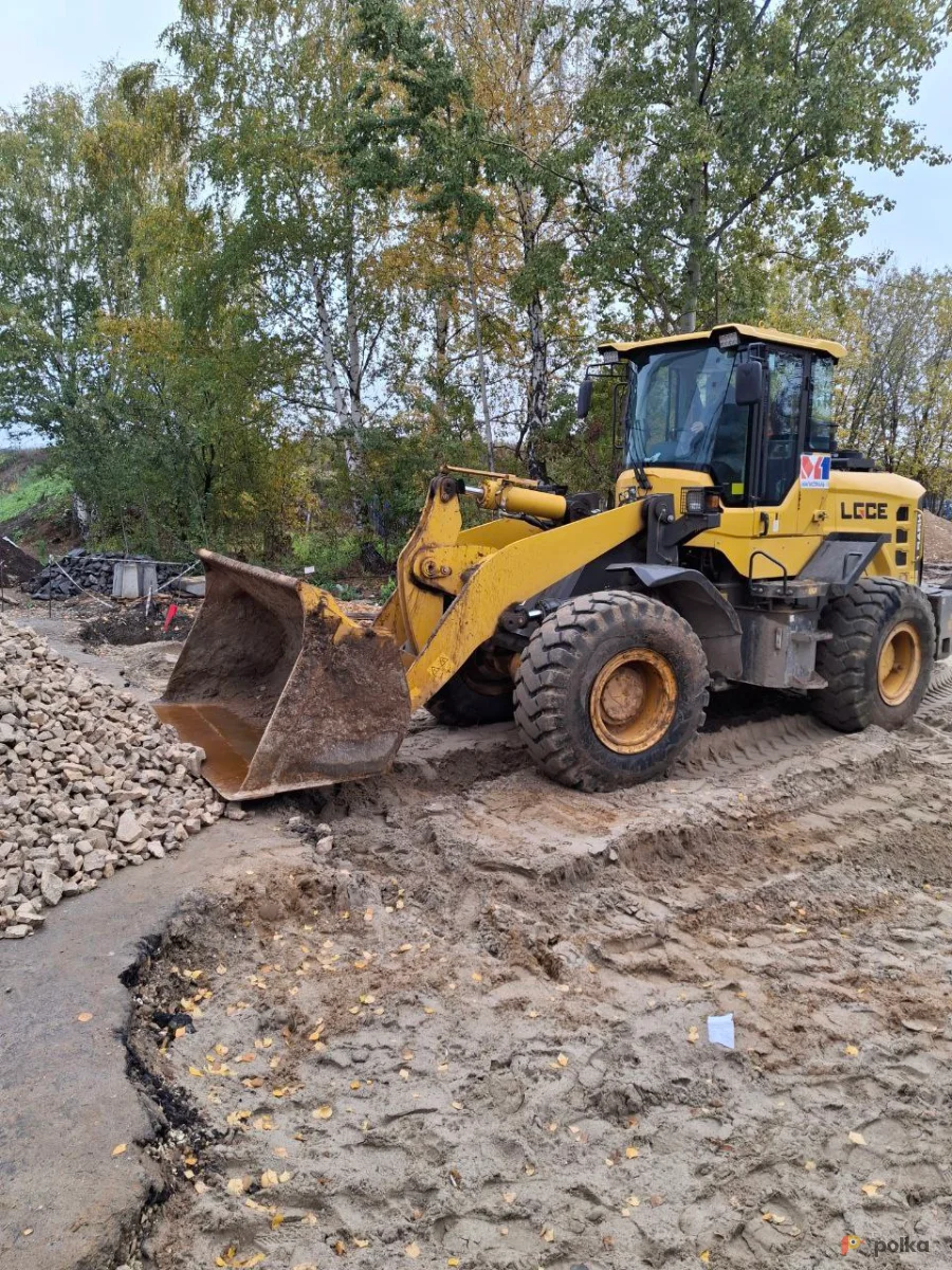Возьмите Фронтальный погрузчик LGCE L946H напрокат (Фото 1) в Москве