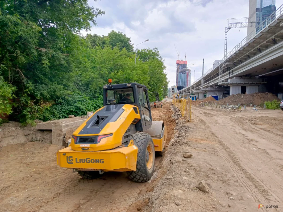 Возьмите Грунтовой каток LIUGONG CLG6614E напрокат (Фото 1) в Москве