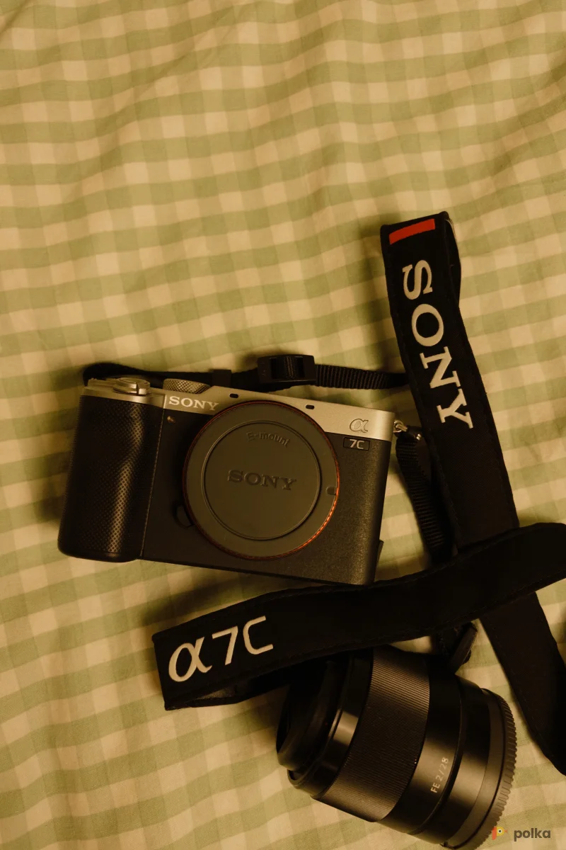 Возьмите Камера Sony A7C (с объективом или без) напрокат (Фото 1) в Москве