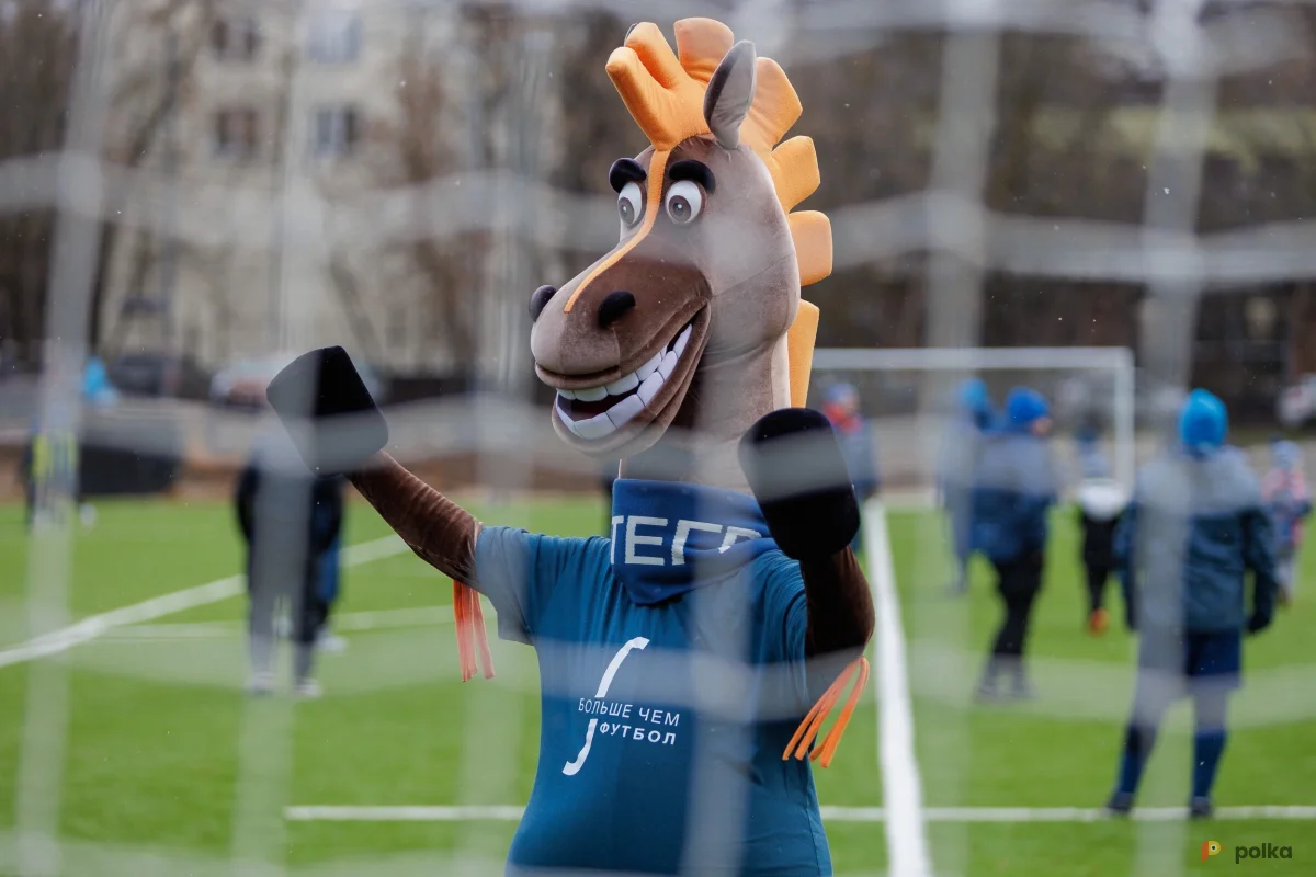 Возьмите Ростовая кукла Конь 2 напрокат (Фото 1) в Москве