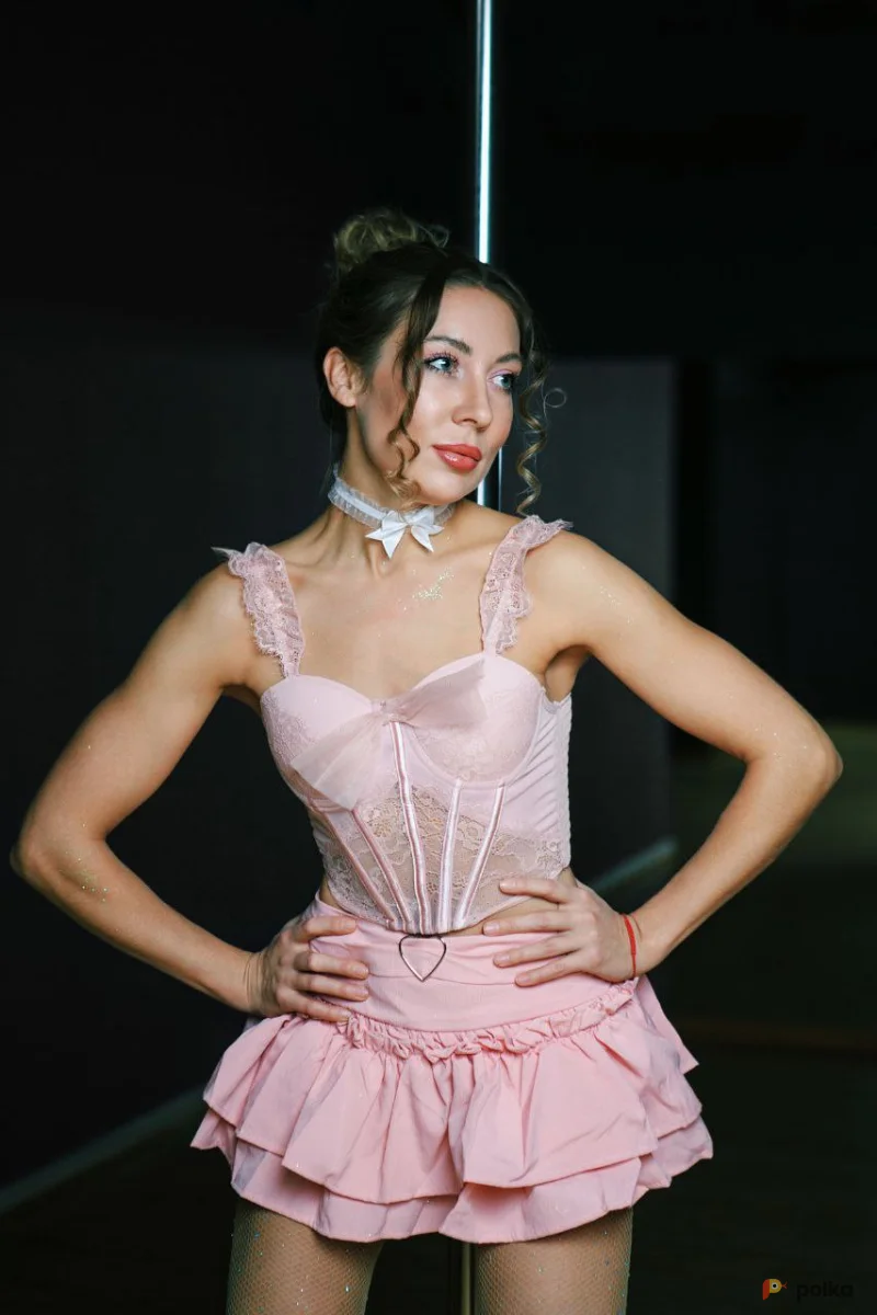 Возьмите Розовый костюм (юбка с корсетом) напрокат (Фото 1) в Москве