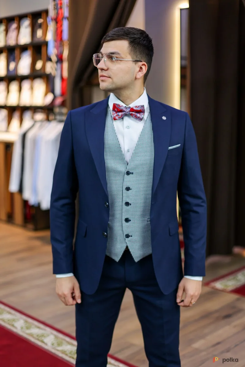 Возьмите Костюм тройка COSTUMEN напрокат (Фото 1) в Санкт-Петербурге