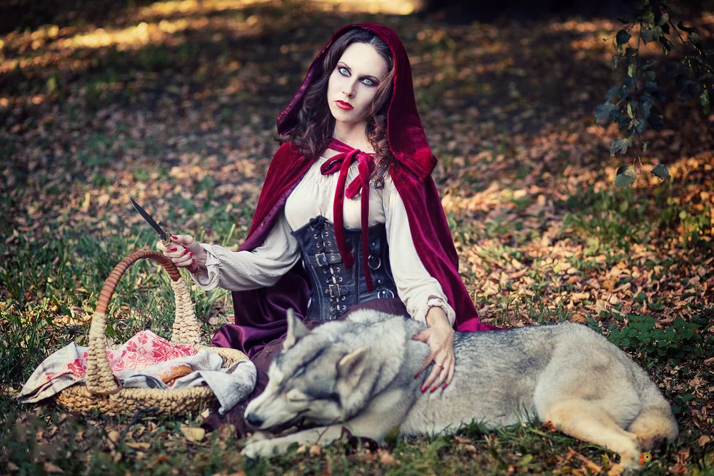 Возьмите Костюм красной шапочки напрокат (Фото 1) в Москве