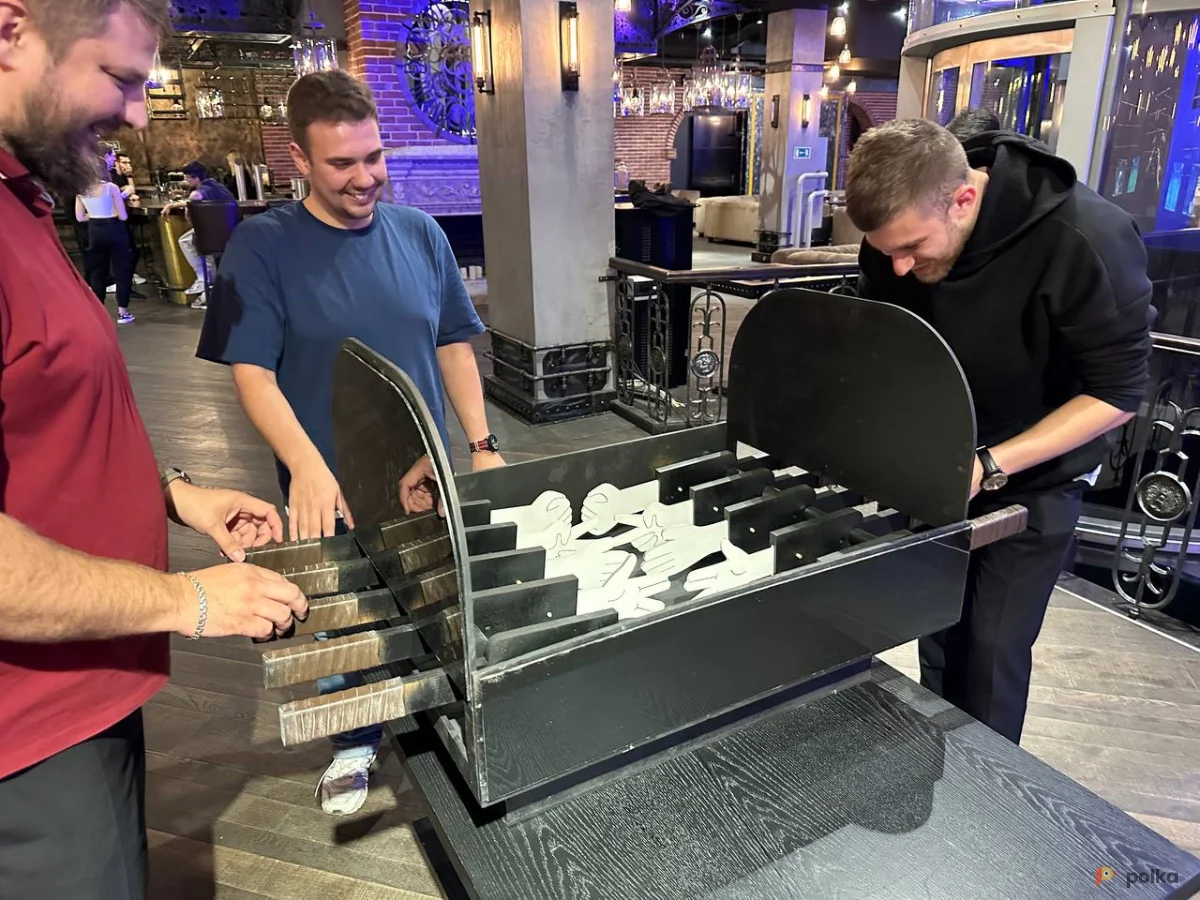 Возьмите Ван Чу Фри напрокат (Фото 1) в Москве